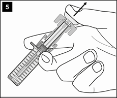 Schritt fünf der Anleitung zeigt, wie der Deplunger durch Entfernen des Daumens gelöst wird